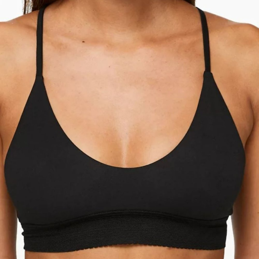 Lululemon Ever Essentials Bralette - Black size medium